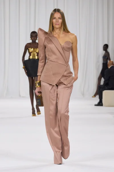 Look 34